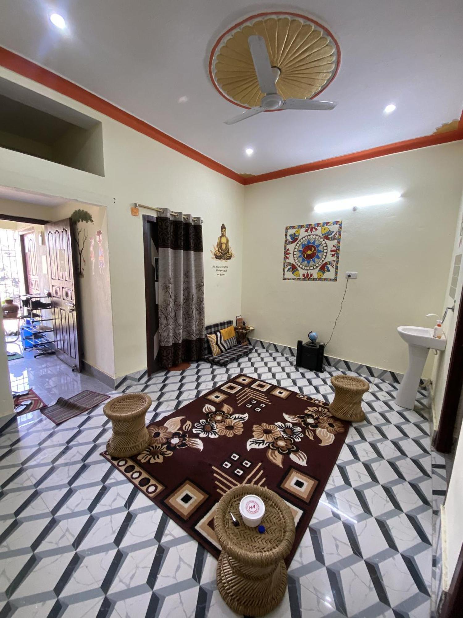Albergue Nikunj Dorme Rājgīr Exterior foto